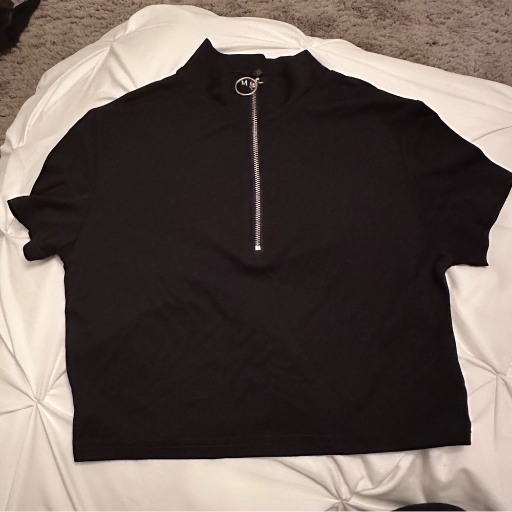Motel Rocks Cropped Half Zip Tee - Picture 2 of 3
